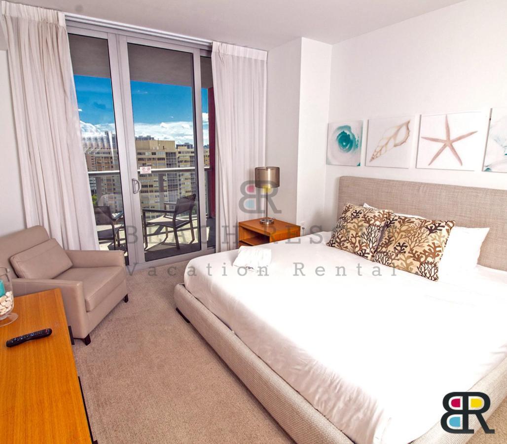 Bwalk Resort Rentals Hollywood Exterior foto